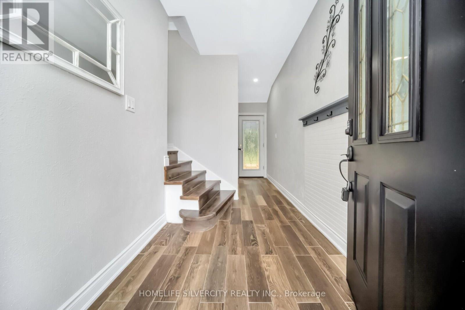 224 Delrex Boulevard, Halton Hills (Georgetown), Ontario  L7G 4E9 - Photo 5 - W13580850