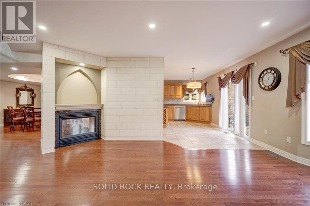 34 Forsyth Crescent, Halton Hills (Georgetown), Ontario  L7G 6G3 - Photo 19 - W13582162