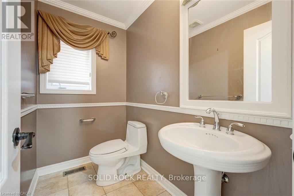 34 Forsyth Crescent, Halton Hills (Georgetown), Ontario  L7G 6G3 - Photo 22 - W13582162