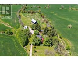 <div class="price">$3,750,000</div> 10319 15 Side Road, Halton Hills (Rural Halton Hills)<br><div style="margin-bottom:8px;"><small>Royal LePage Meadowtowne Realty</small></div><div class='bed_bath'>3 Bed | 4 Bath</div>