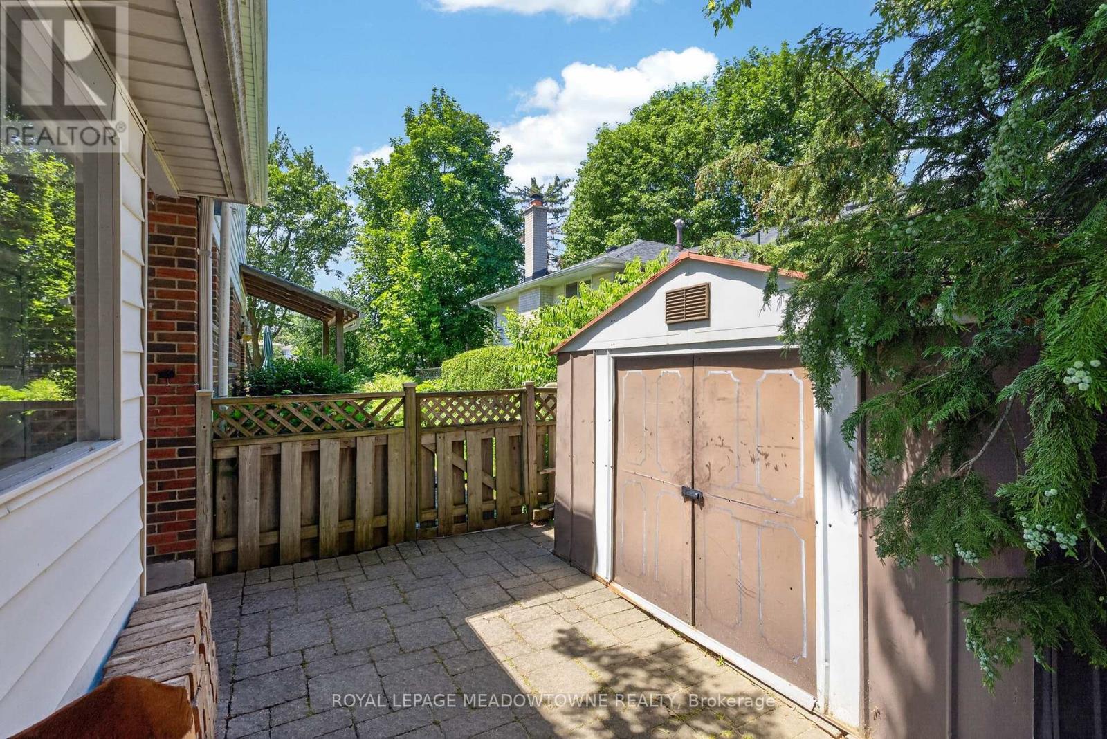 377 Delrex Boulevard, Halton Hills (Georgetown), Ontario  L7G 4H6 - Photo 31 - W13583202