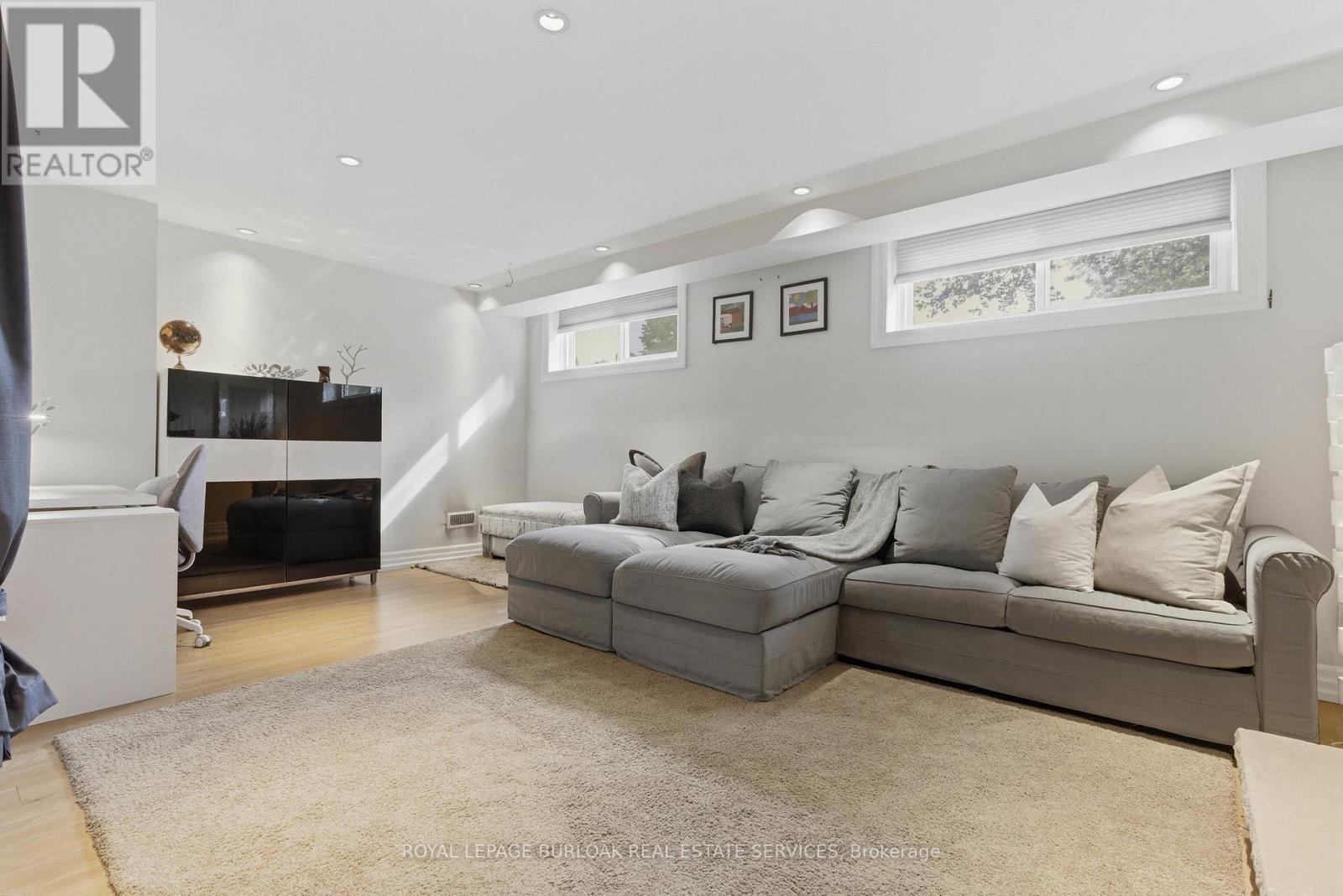 197 Burbank Street, Halton Hills (Ac Acton), Ontario  L7J 1S9 - Photo 21 - W13588924