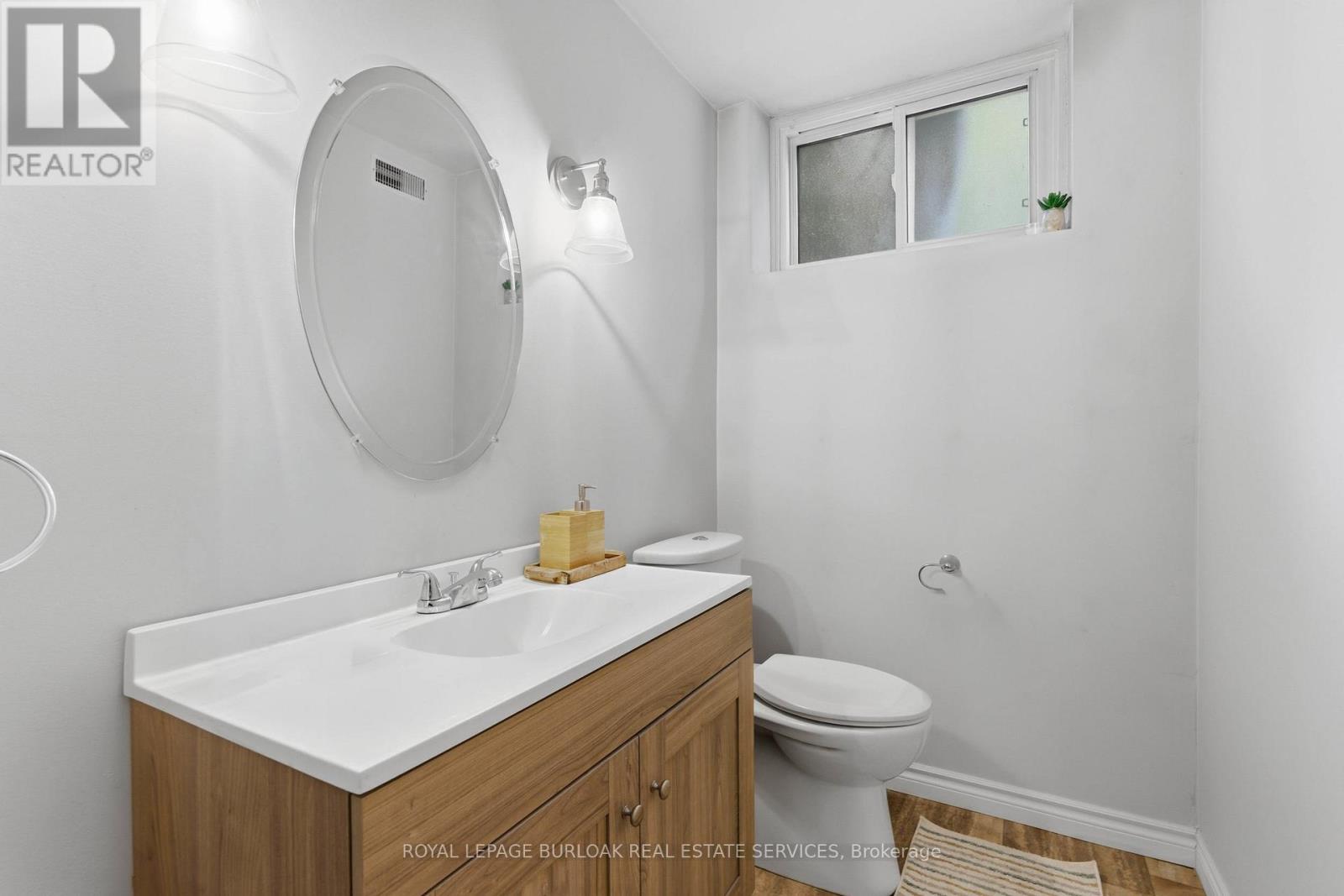 197 Burbank Street, Halton Hills (Ac Acton), Ontario  L7J 1S9 - Photo 24 - W13588924