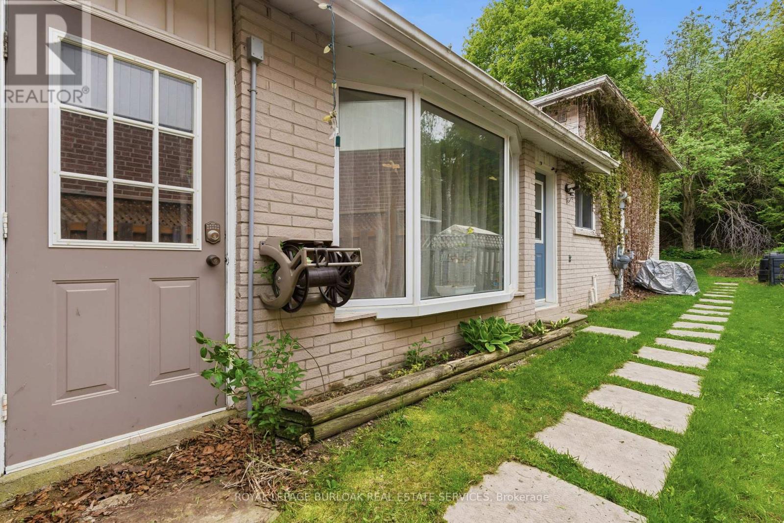 197 Burbank Street, Halton Hills (Ac Acton), Ontario  L7J 1S9 - Photo 31 - W13588924