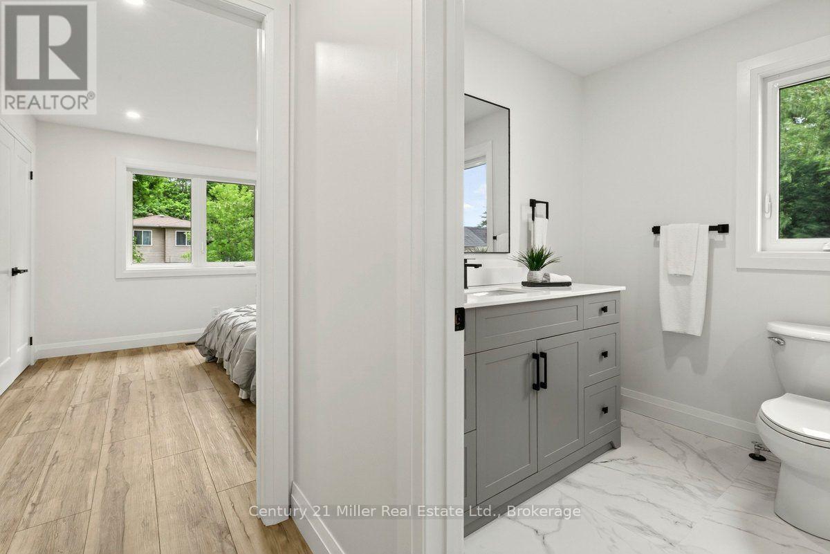 39 Victoria Street, Halton Hills (Georgetown), Ontario  L7G 3N5 - Photo 22 - W13592512