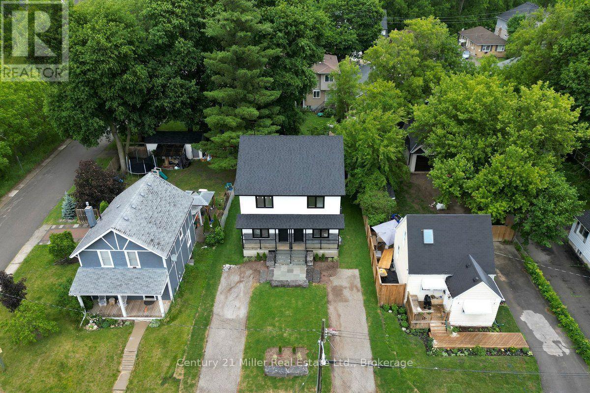 39 Victoria Street, Halton Hills (Georgetown), Ontario  L7G 3N5 - Photo 36 - W13592512