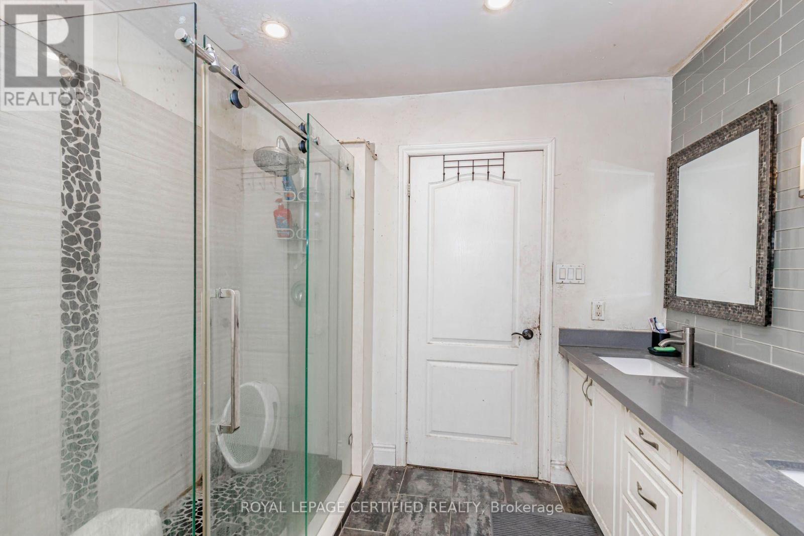 9706 Guelph Line, Milton, Ontario  L0P 1B0 - Photo 19 - W13592954