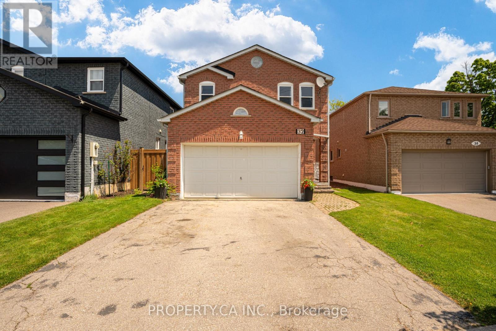 32 Mckinnon Avenue, Halton Hills (Georgetown), Ontario  L7G 5H5 - Photo 2 - W13595178