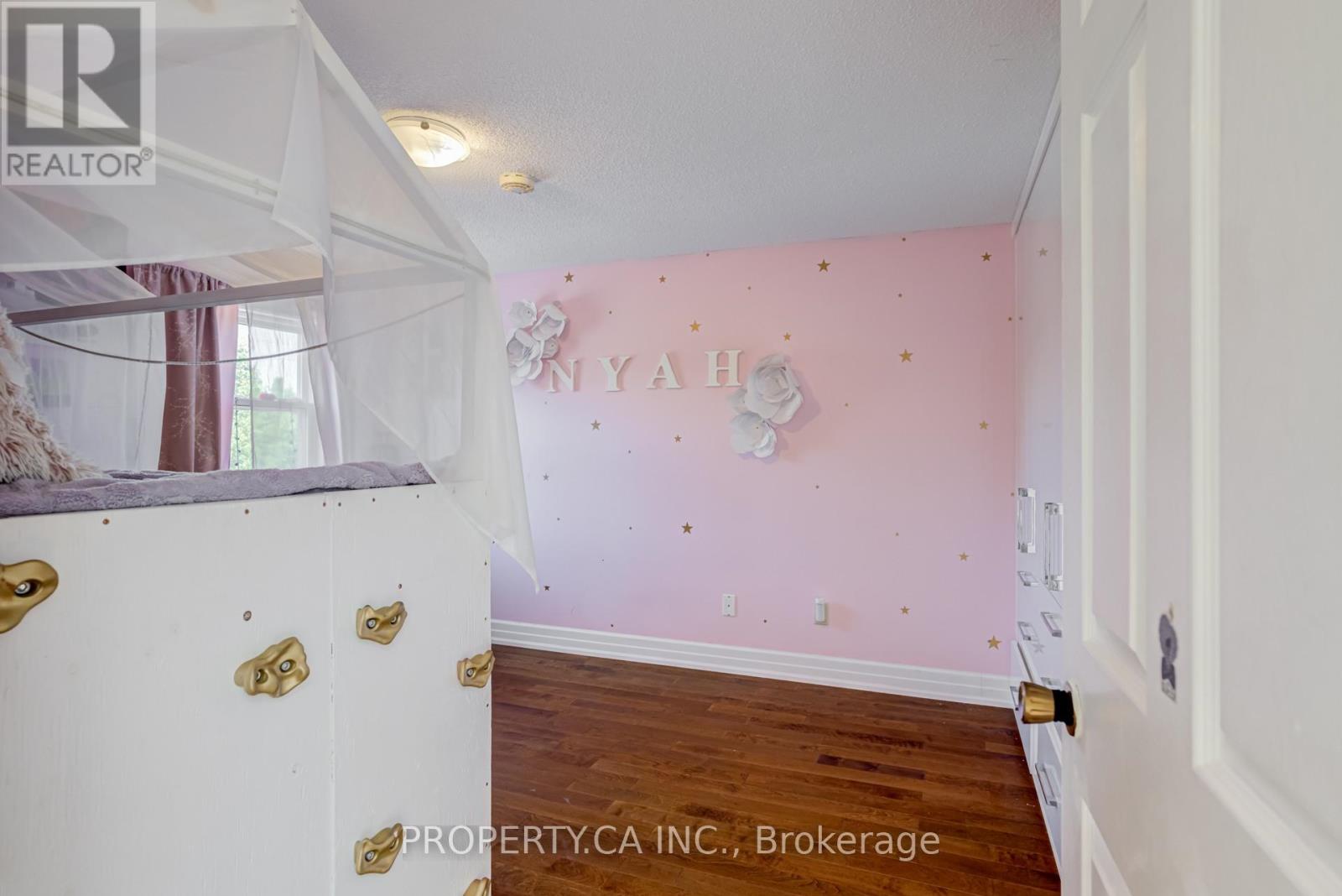 32 Mckinnon Avenue, Halton Hills (Georgetown), Ontario  L7G 5H5 - Photo 29 - W13595178