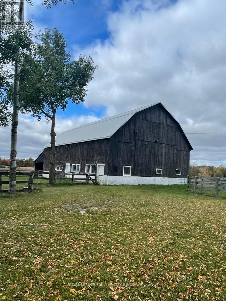 (Barn) - 14264 Eighth Line, Halton Hills (Rural Halton Hills), Ontario  L7G 4S4 - Photo 2 - W13595388