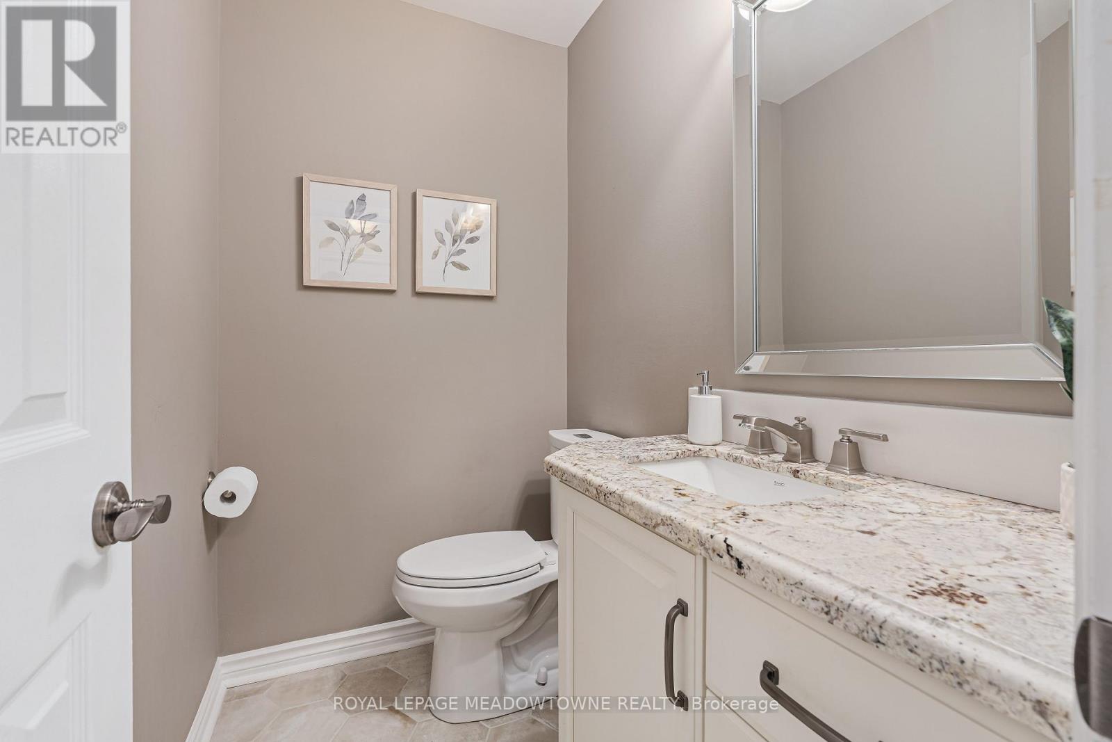 33 Heslop Court, Halton Hills (Georgetown), Ontario  L7G 4Z8 - Photo 17 - W13596628