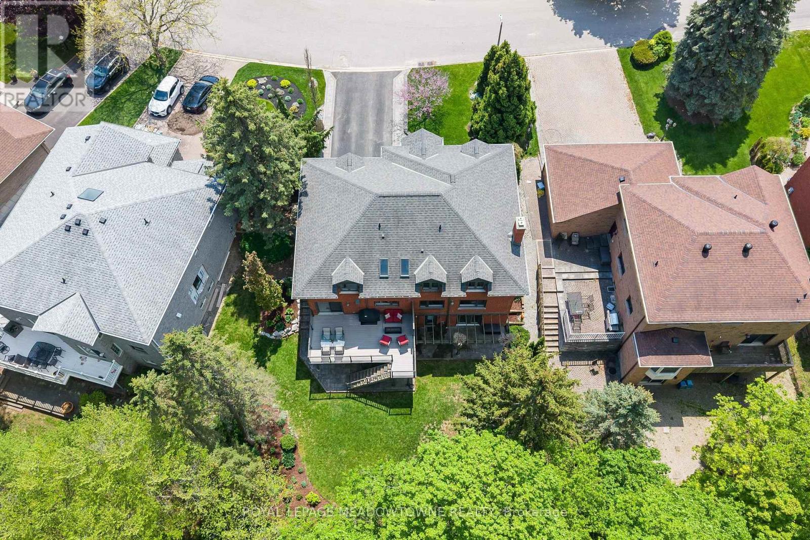 33 Heslop Court, Halton Hills (Georgetown), Ontario  L7G 4Z8 - Photo 47 - W13596628