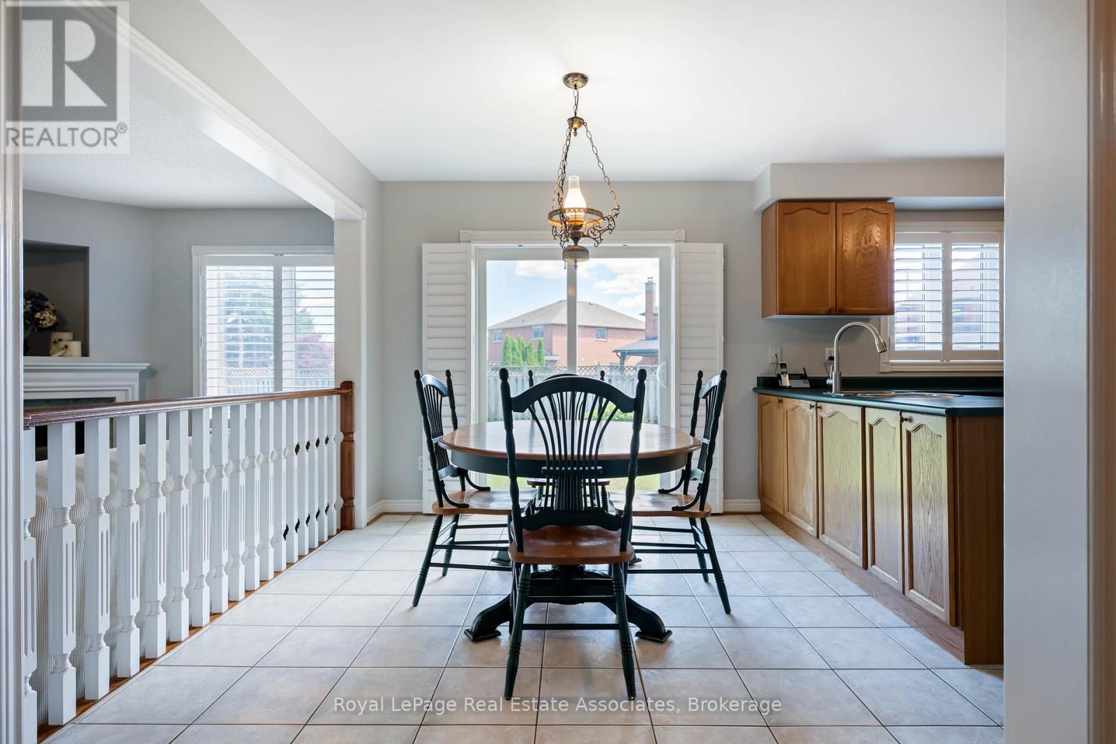 14306 Argyll Road, Halton Hills (Georgetown), Ontario  L7G 5R3 - Photo 11 - W13597394