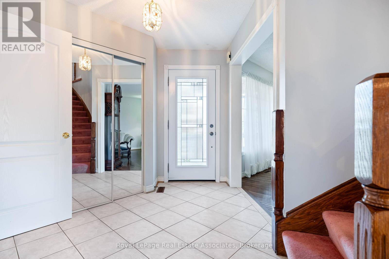 14306 Argyll Road, Halton Hills (Georgetown), Ontario  L7G 5R3 - Photo 5 - W13597394