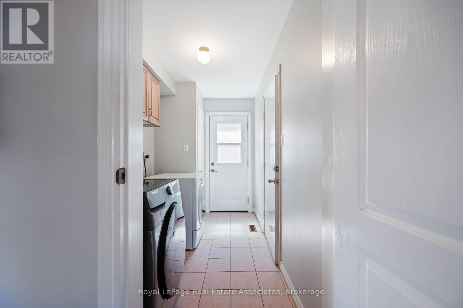 14306 Argyll Road, Halton Hills (Georgetown), Ontario  L7G 5R3 - Photo 8 - W13597394