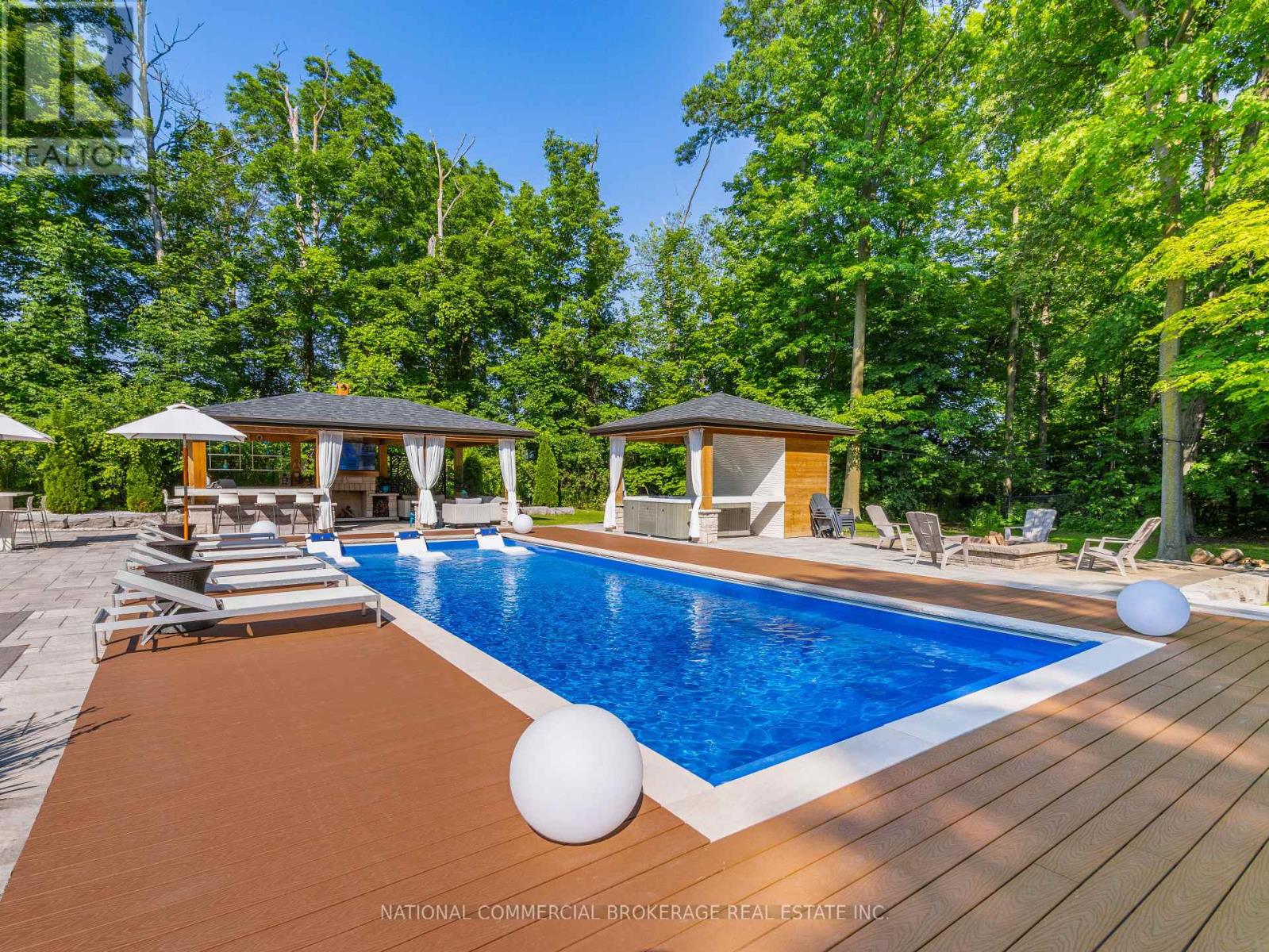 10088 Old Pine Crest Road, Halton Hills (Rural Halton Hills), Ontario  L0P 0A2 - Photo 28 - W13598292