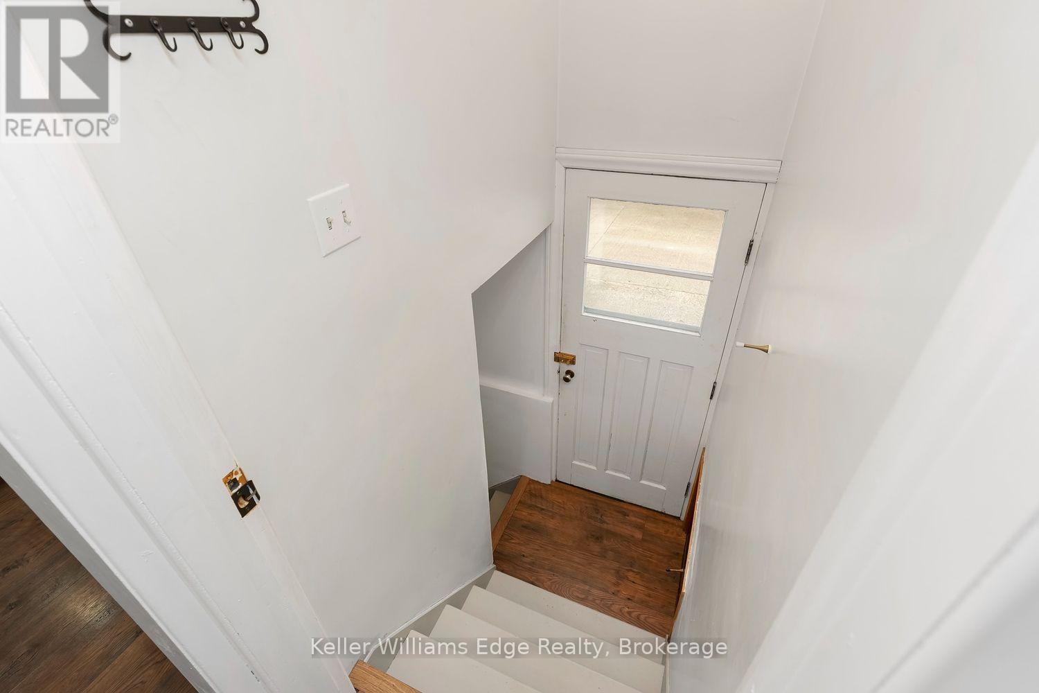 292 Mill Street E, Halton Hills (Ac Acton), Ontario  L7J 1J9 - Photo 18 - W13598454