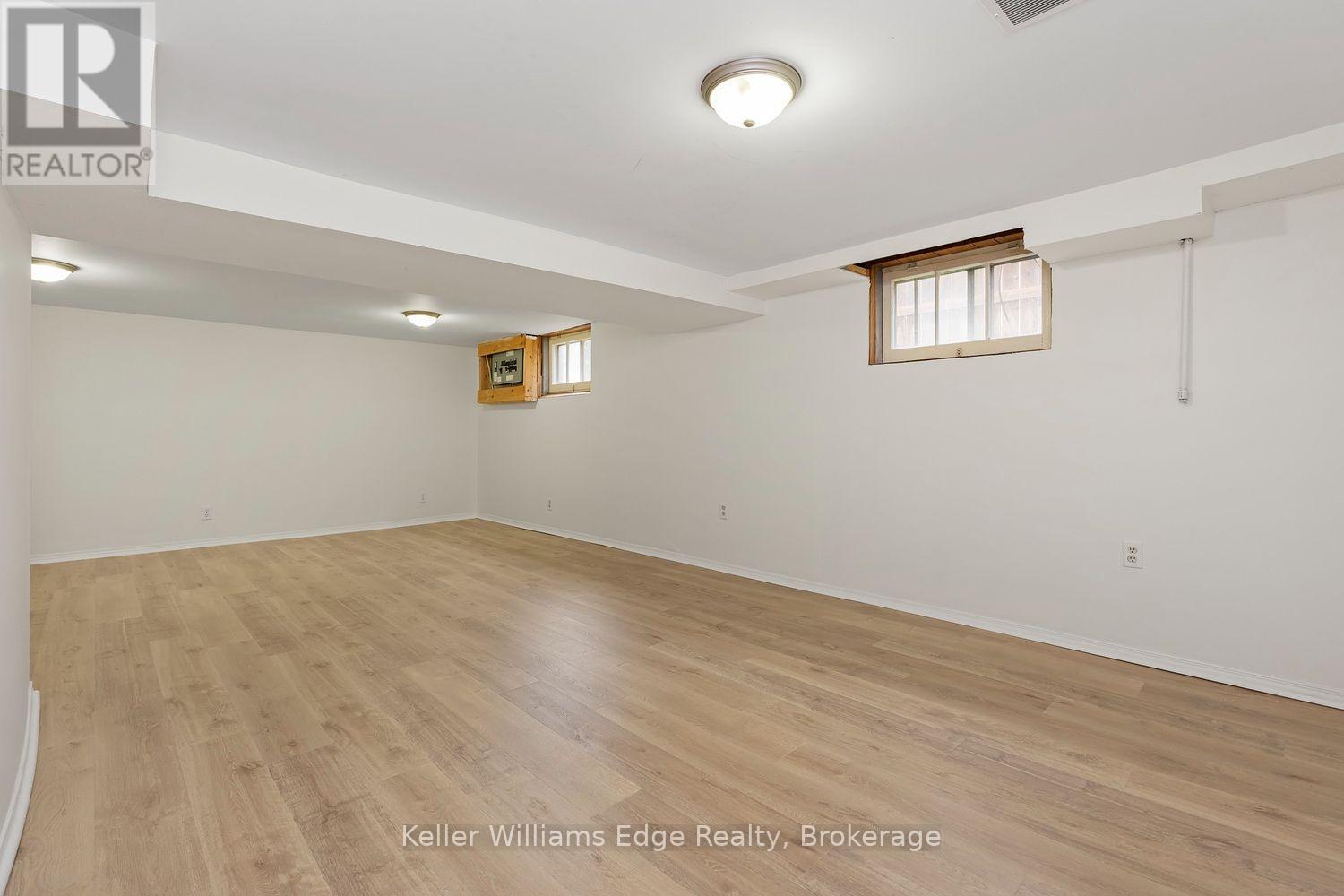 292 Mill Street E, Halton Hills (Ac Acton), Ontario  L7J 1J9 - Photo 21 - W13598454