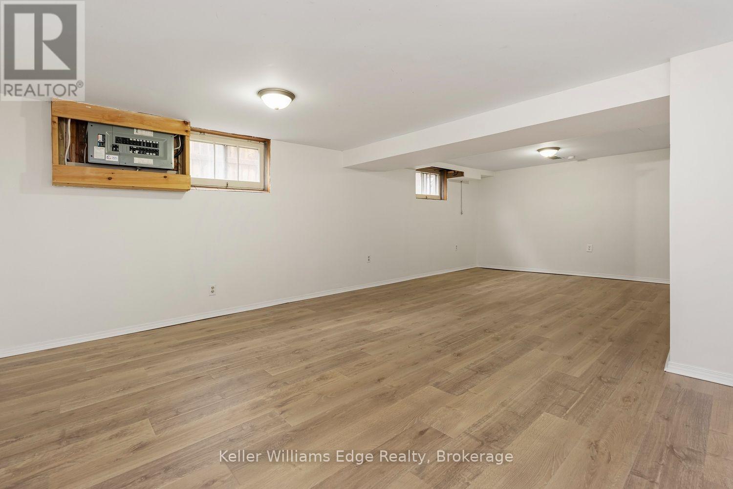 292 Mill Street E, Halton Hills (Ac Acton), Ontario  L7J 1J9 - Photo 22 - W13598454