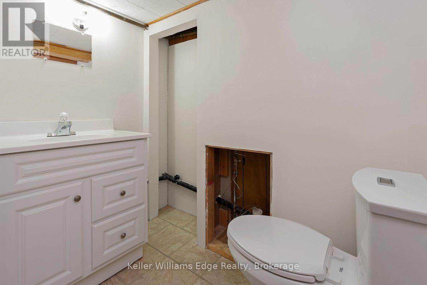 292 Mill Street E, Halton Hills (Ac Acton), Ontario  L7J 1J9 - Photo 24 - W13598454