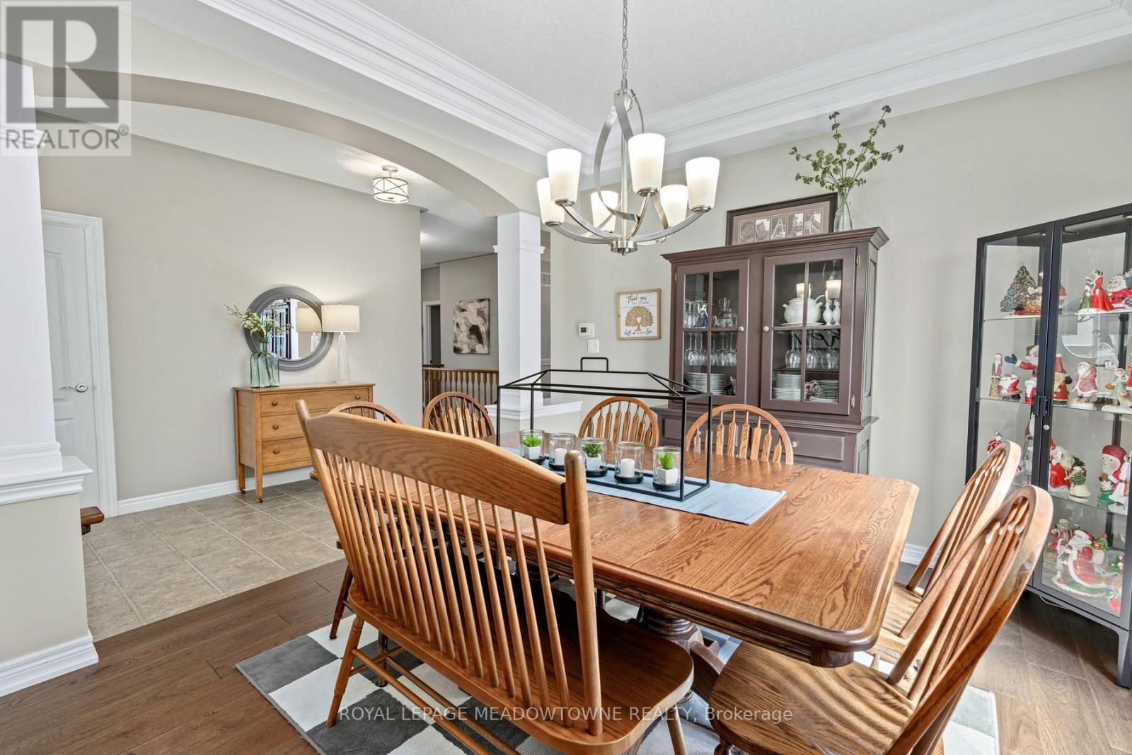 17 Dawkins Crescent, Halton Hills (Ac Acton), Ontario  L7J 2Z4 - Photo 11 - W13602354