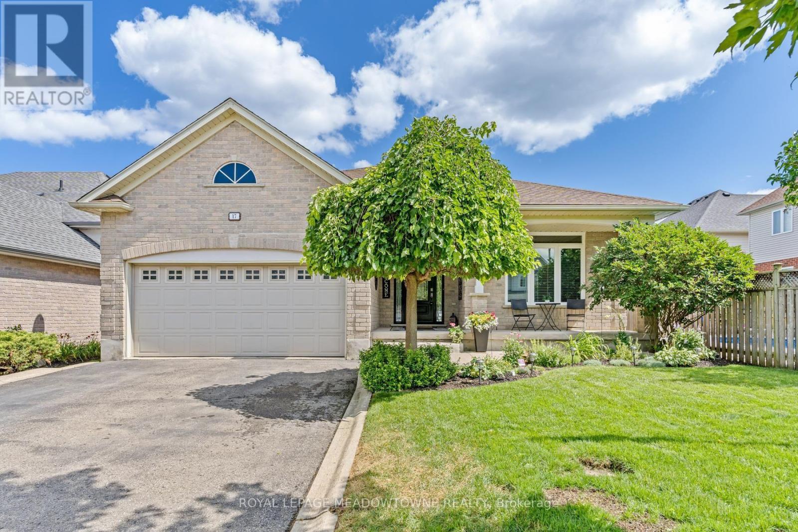 17 Dawkins Crescent, Halton Hills (Ac Acton), Ontario  L7J 2Z4 - Photo 2 - W13602354