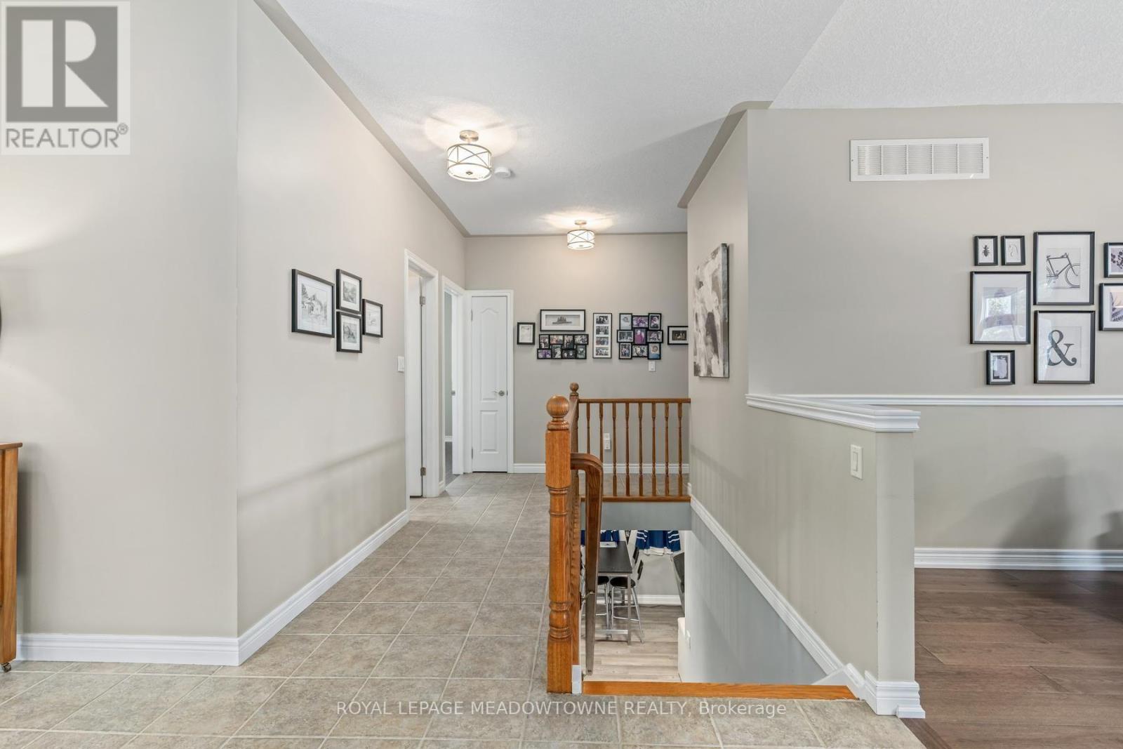 17 Dawkins Crescent, Halton Hills (Ac Acton), Ontario  L7J 2Z4 - Photo 26 - W13602354