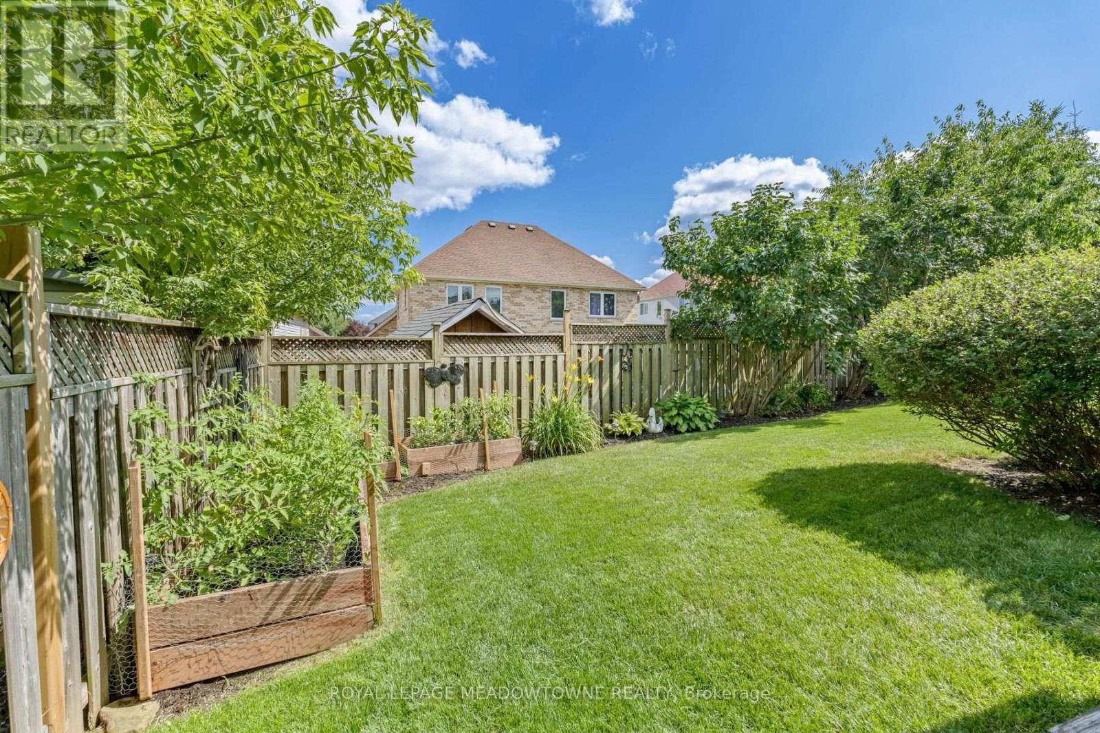 17 Dawkins Crescent, Halton Hills (Ac Acton), Ontario  L7J 2Z4 - Photo 48 - W13602354