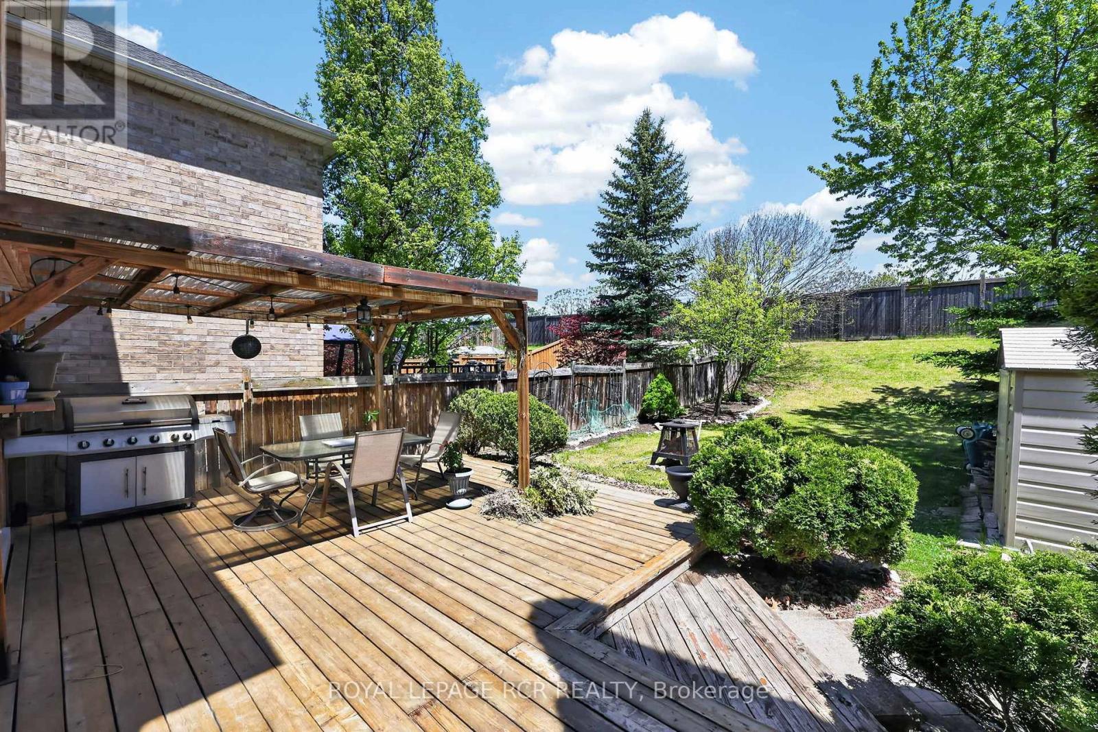 94 Atwood Avenue, Halton Hills (Georgetown), Ontario  L7G 6A1 - Photo 38 - W13602826