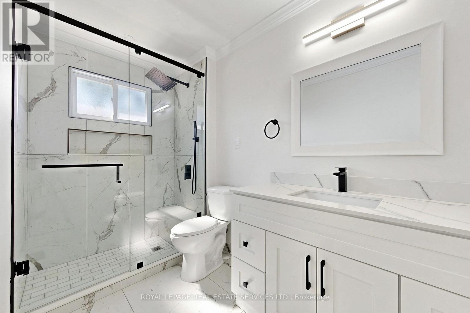 123 Mill Street W, Halton Hills (Ac Acton), Ontario  L7G 2C7 - Photo 13 - W13603854
