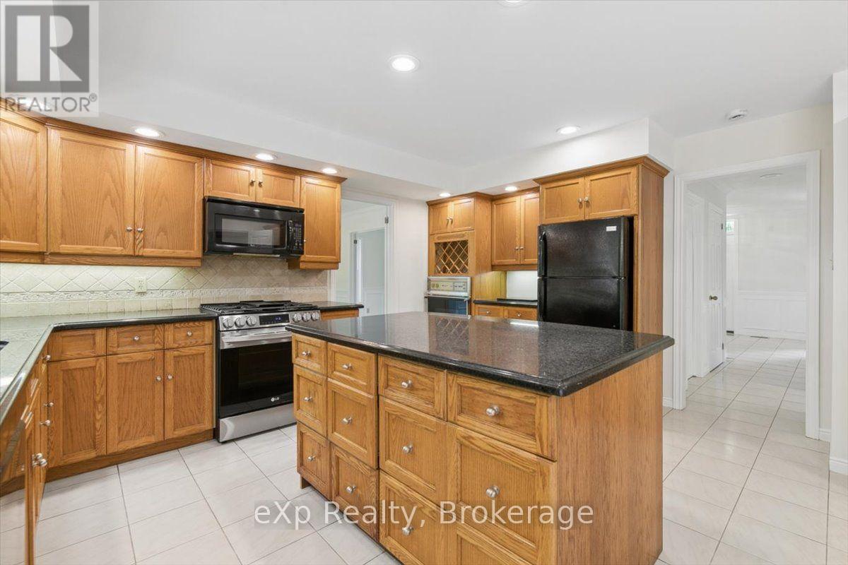 2039 Blacklock Street, Milton (Brookville/haltonville), Ontario  L0P 1B0 - Photo 11 - W13603964