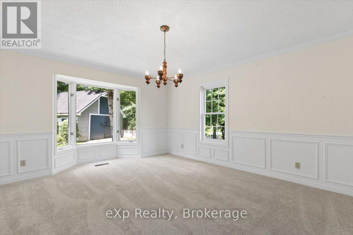 2039 Blacklock Street, Milton (Brookville/haltonville), Ontario  L0P 1B0 - Photo 18 - W13603964