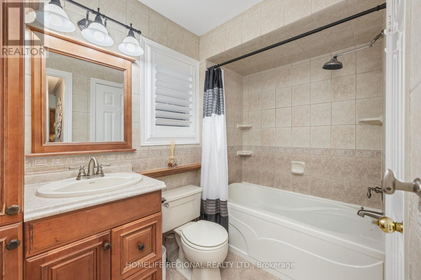 20 Ruddell Crescent, Halton Hills (Georgetown), Ontario  L7G 5N4 - Photo 17 - W13612190
