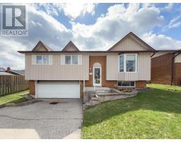 <div class="price">$709,900</div> 98 Cobblehill Road, Halton Hills (Ac Acton)<br><div style="margin-bottom:8px;"><small>Rebest Realty Inc.</small></div><div class='bed_bath'>3 Bed | 2 Bath</div>
