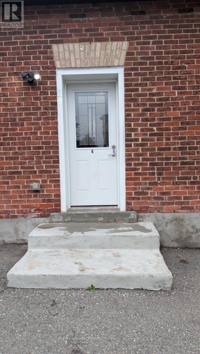 6 - 44 Main St Street N, Halton Hills (Georgetown), Ontario  L7J 1W2 - Photo 4 - W13614376