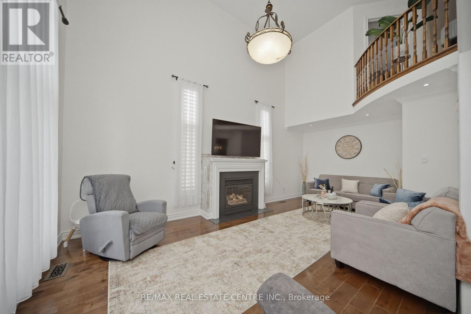 49 Miller Drive, Halton Hills (Georgetown), Ontario  L7G 5P7 - Photo 15 - W13617102