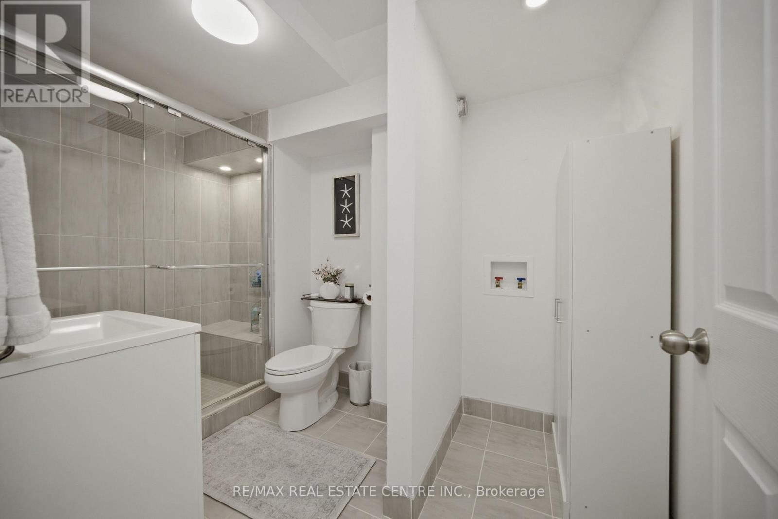 49 Miller Drive, Halton Hills (Georgetown), Ontario  L7G 5P7 - Photo 45 - W13617102