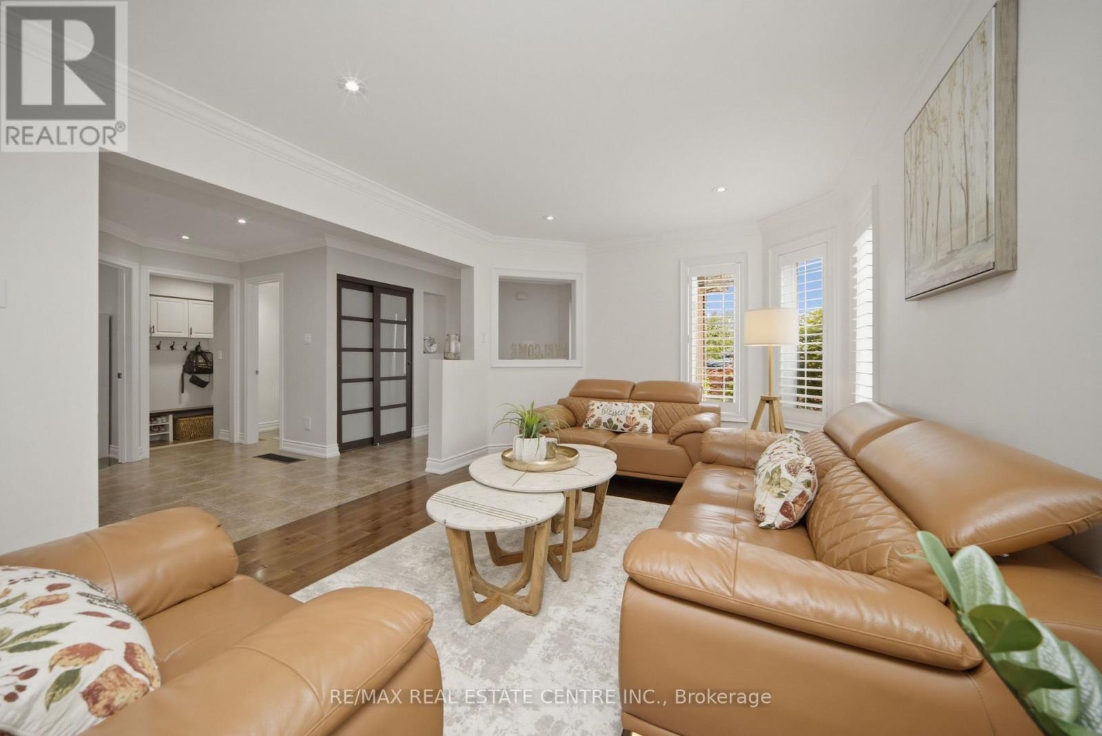49 Miller Drive, Halton Hills (Georgetown), Ontario  L7G 5P7 - Photo 7 - W13617102