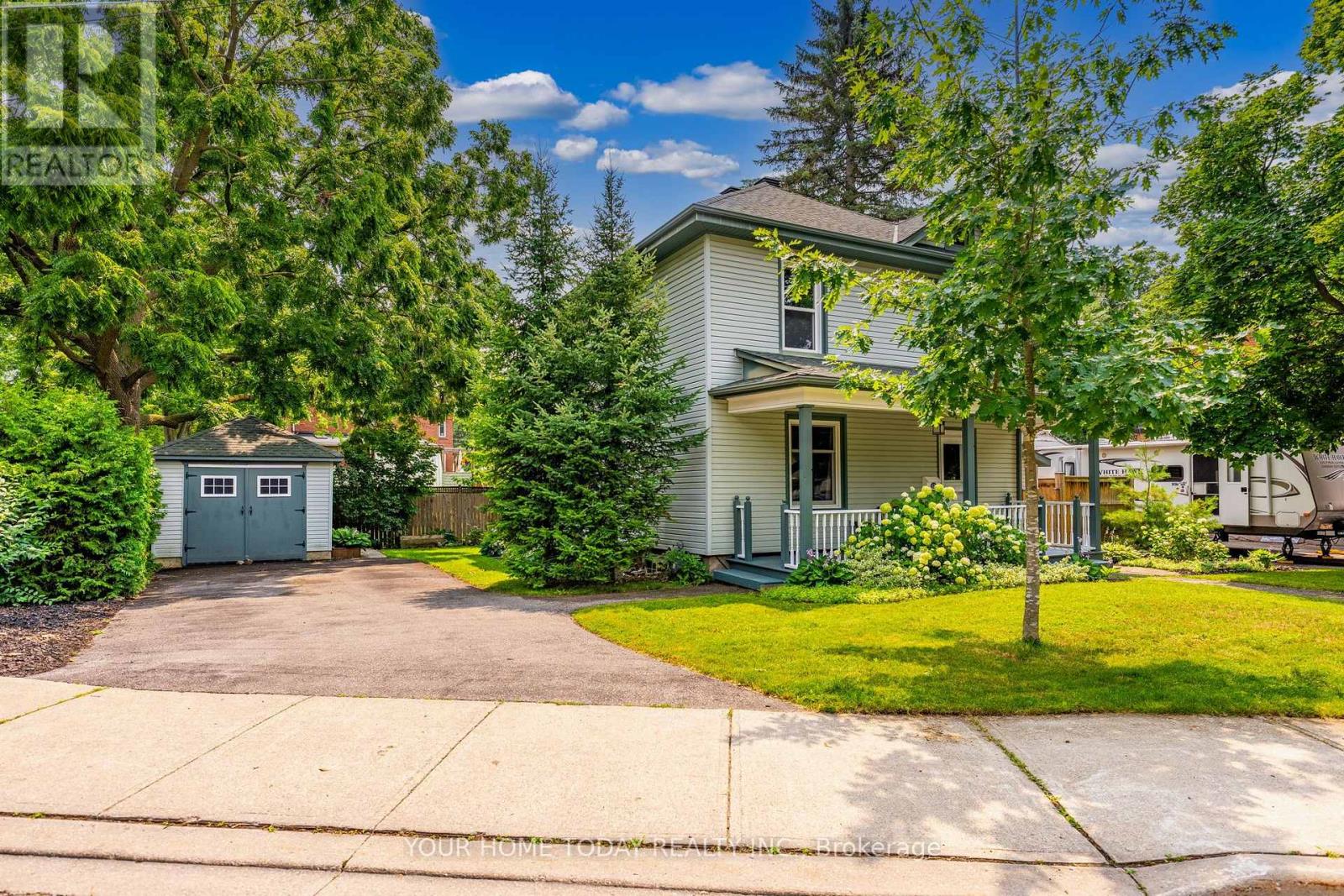 12 King Street, Halton Hills (Georgetown), Ontario  L7G 2H1 - Photo 1 - W13617572