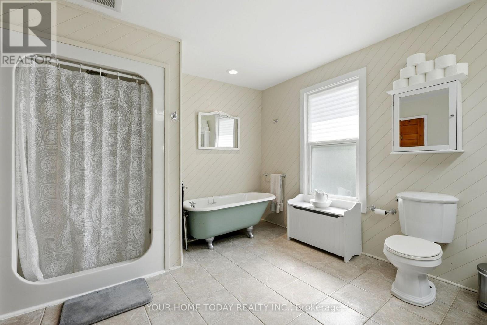 12 King Street, Halton Hills (Georgetown), Ontario  L7G 2H1 - Photo 27 - W13617572