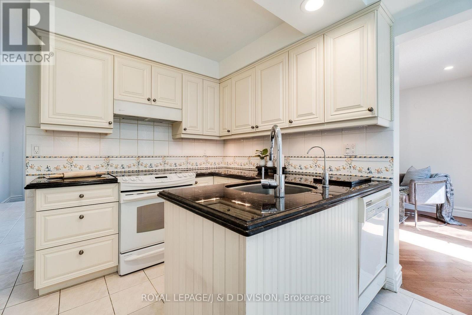 12 Jason Crescent, Halton Hills (Georgetown), Ontario  L7G 4Z4 - Photo 18 - W13618250