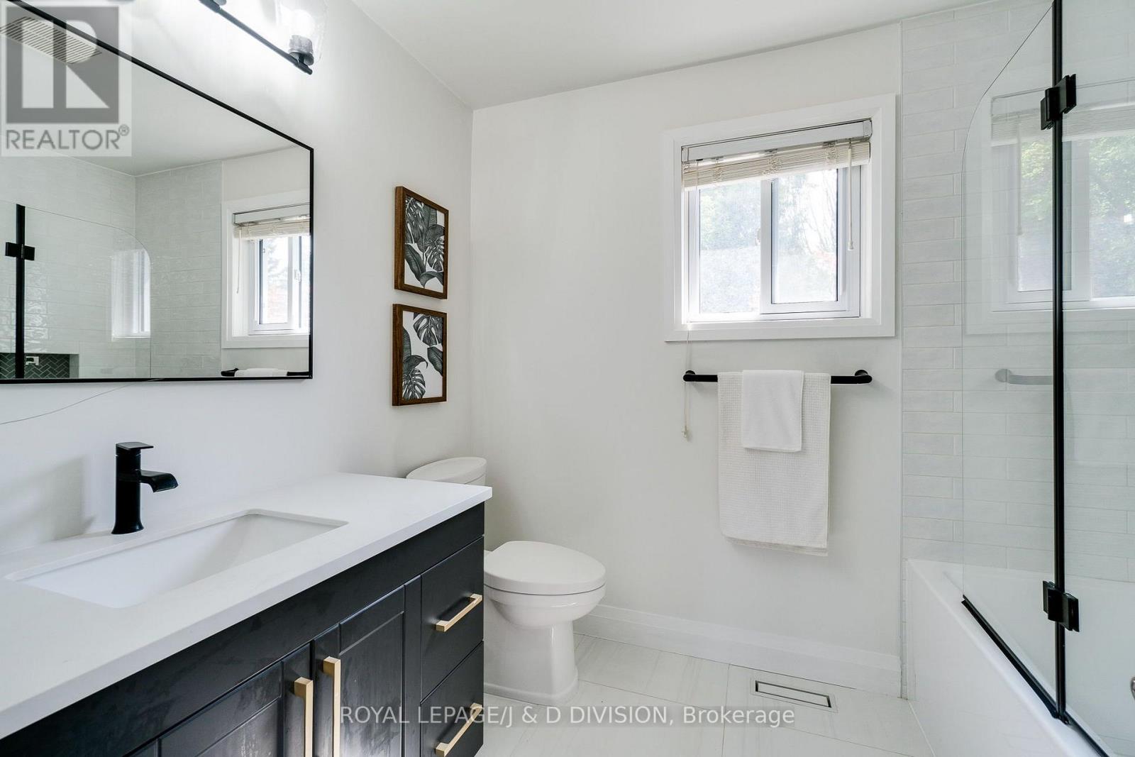 12 Jason Crescent, Halton Hills (Georgetown), Ontario  L7G 4Z4 - Photo 37 - W13618250