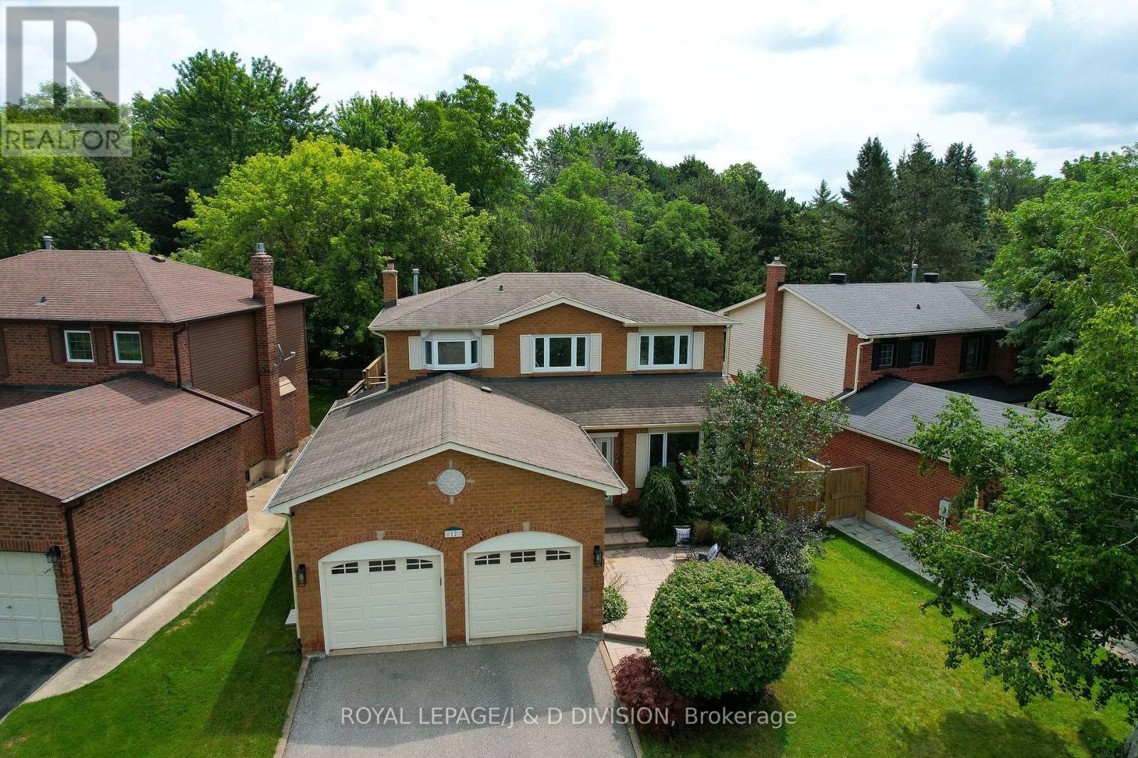 12 Jason Crescent, Halton Hills (Georgetown), Ontario  L7G 4Z4 - Photo 6 - W13618250