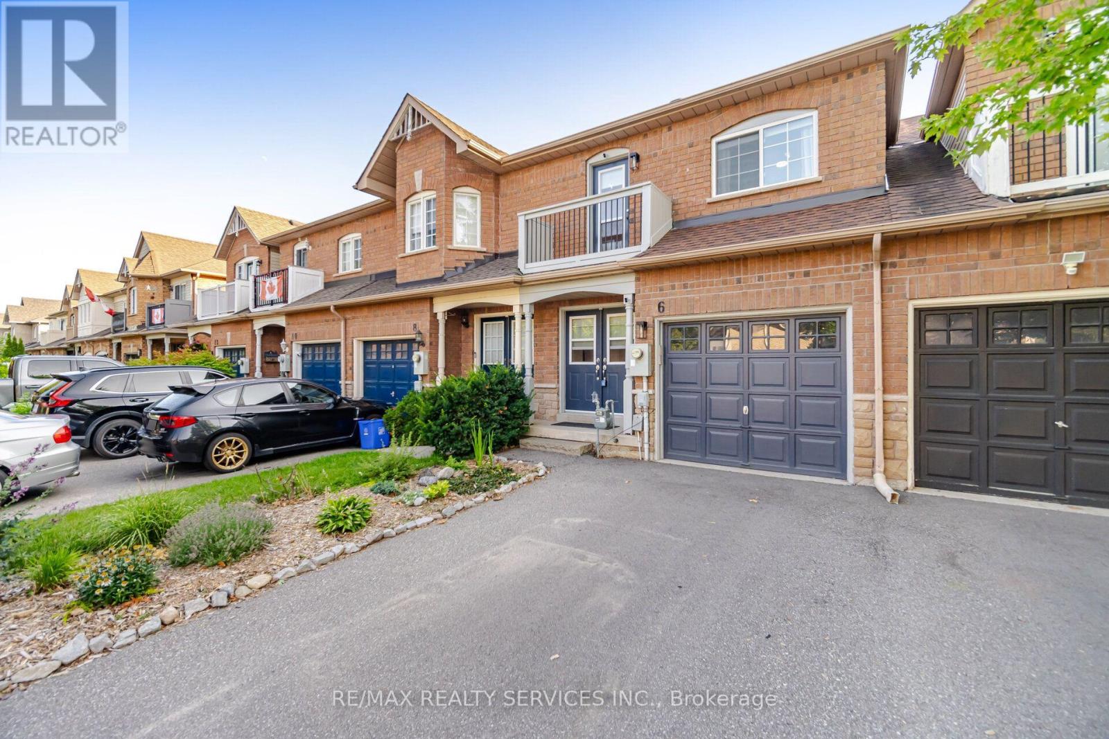6 Harding Street, Halton Hills (Georgetown), Ontario  L7G 6B1 - Photo 1 - W13619520