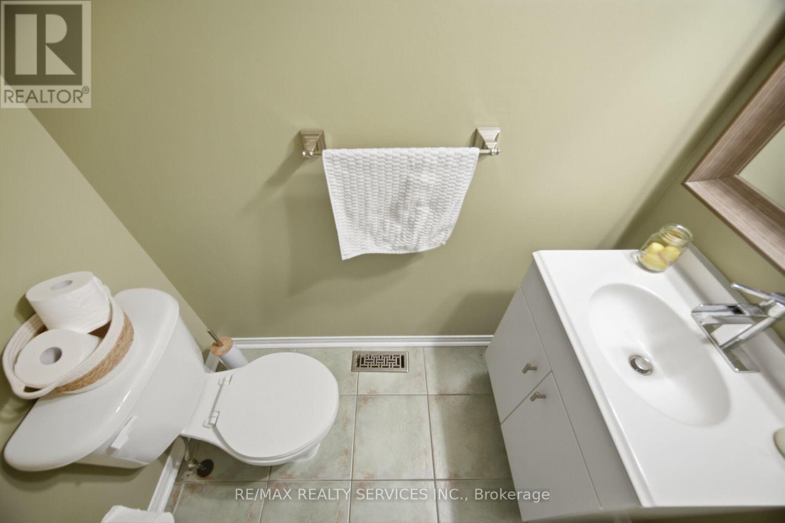 6 Harding Street, Halton Hills (Georgetown), Ontario  L7G 6B1 - Photo 19 - W13619520