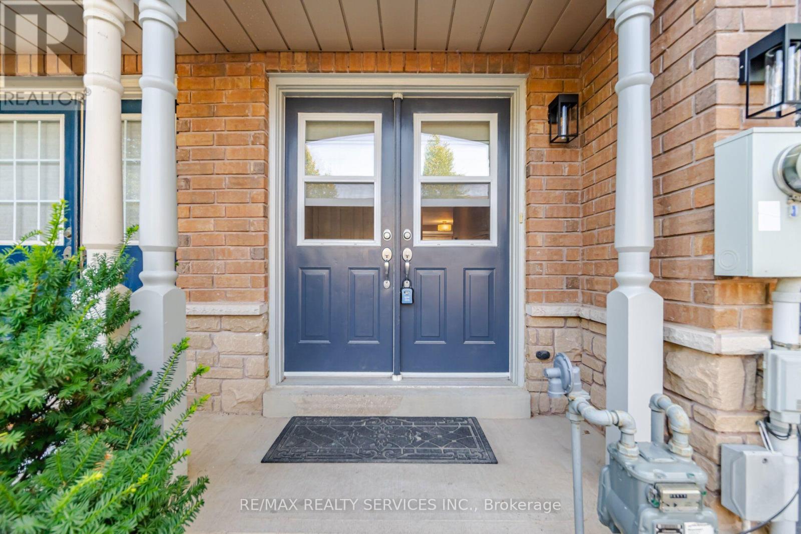 6 Harding Street, Halton Hills (Georgetown), Ontario  L7G 6B1 - Photo 7 - W13619520