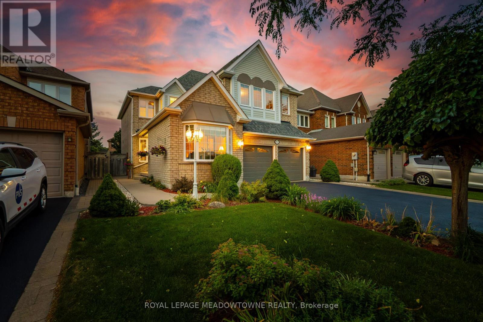 82 Miller Drive, Halton Hills (Georgetown), Ontario  L7G 5T2 - Photo 1 - W13621364