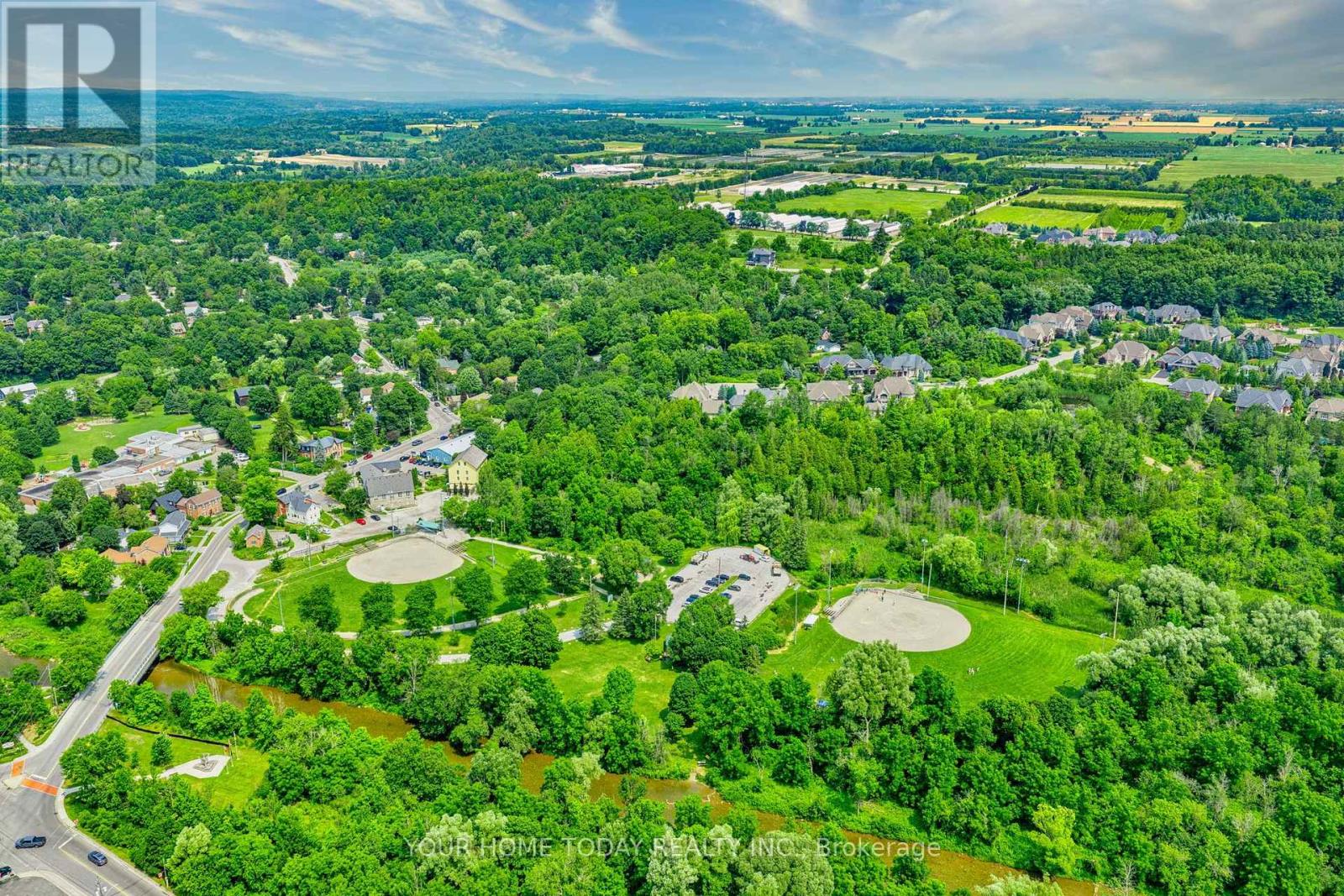 86 Barraclough Boulevard, Halton Hills (Glen Williams), Ontario  L7G 0E6 - Photo 49 - W13621884