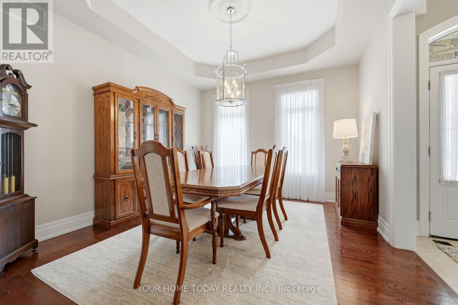 86 Barraclough Boulevard, Halton Hills (Glen Williams), Ontario  L7G 0E6 - Photo 7 - W13621884