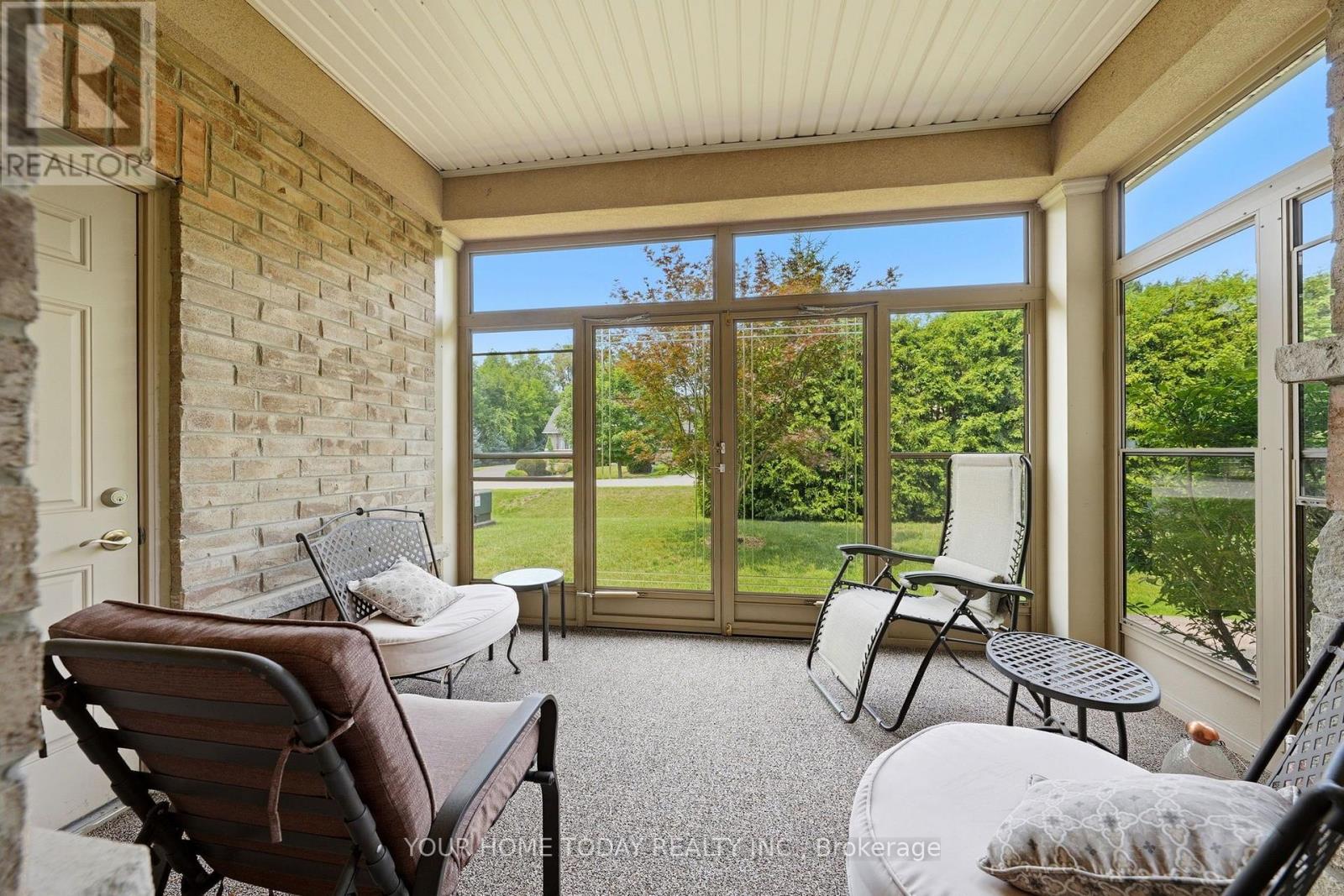 86 Barraclough Boulevard, Halton Hills (Glen Williams), Ontario  L7G 0E6 - Photo 9 - W13621884